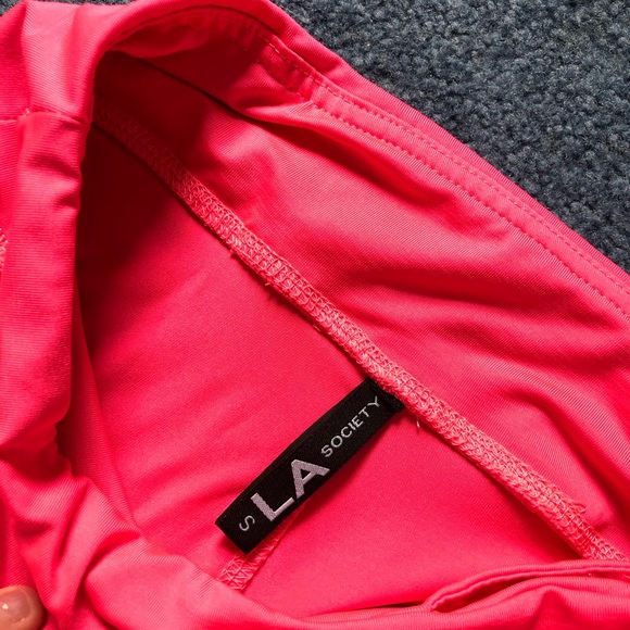 Neon Pink Leggings - Picture 1 of 4